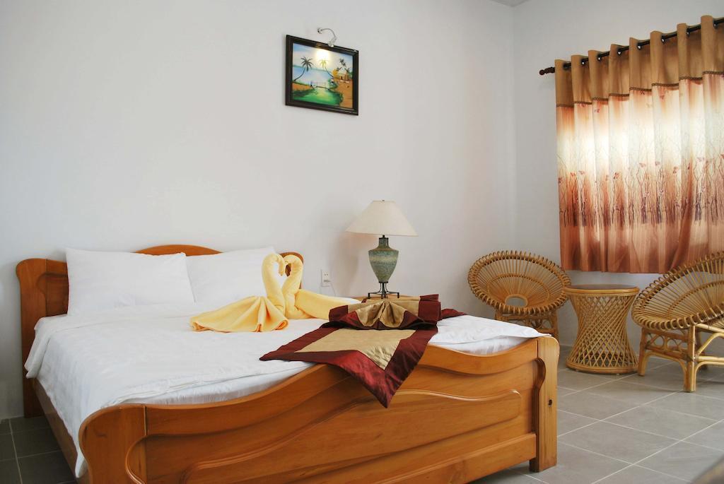 Phi Yen Hotel Chi Khu Co Ong Camera foto